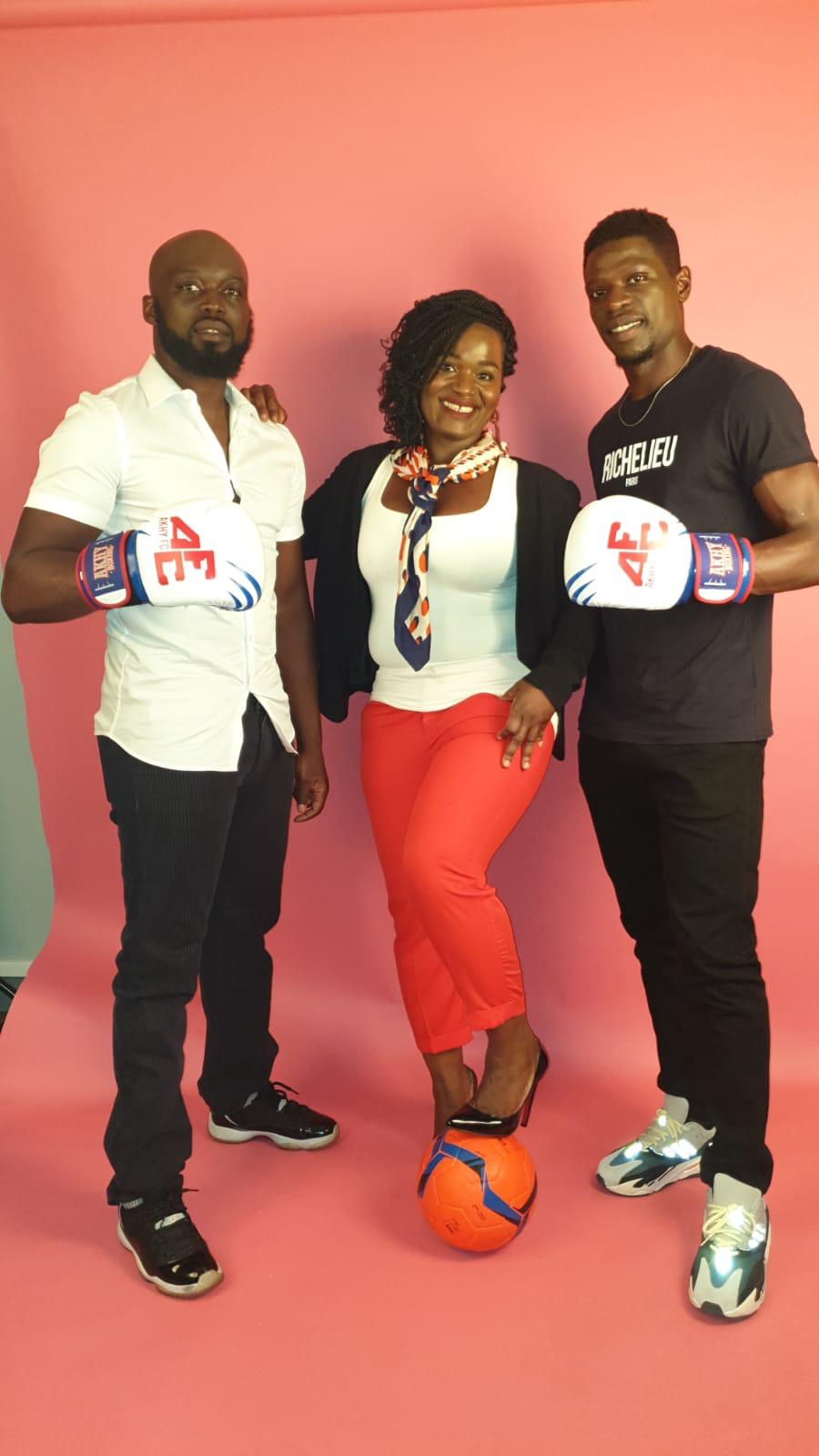Bakaye Dibassy lors d'une rencontre avec des jeunes